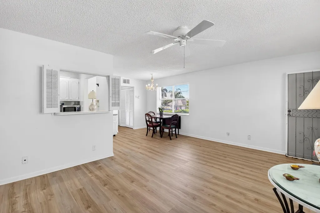 480 Boynton Beach Boulevard Boynton Beach FL 33435