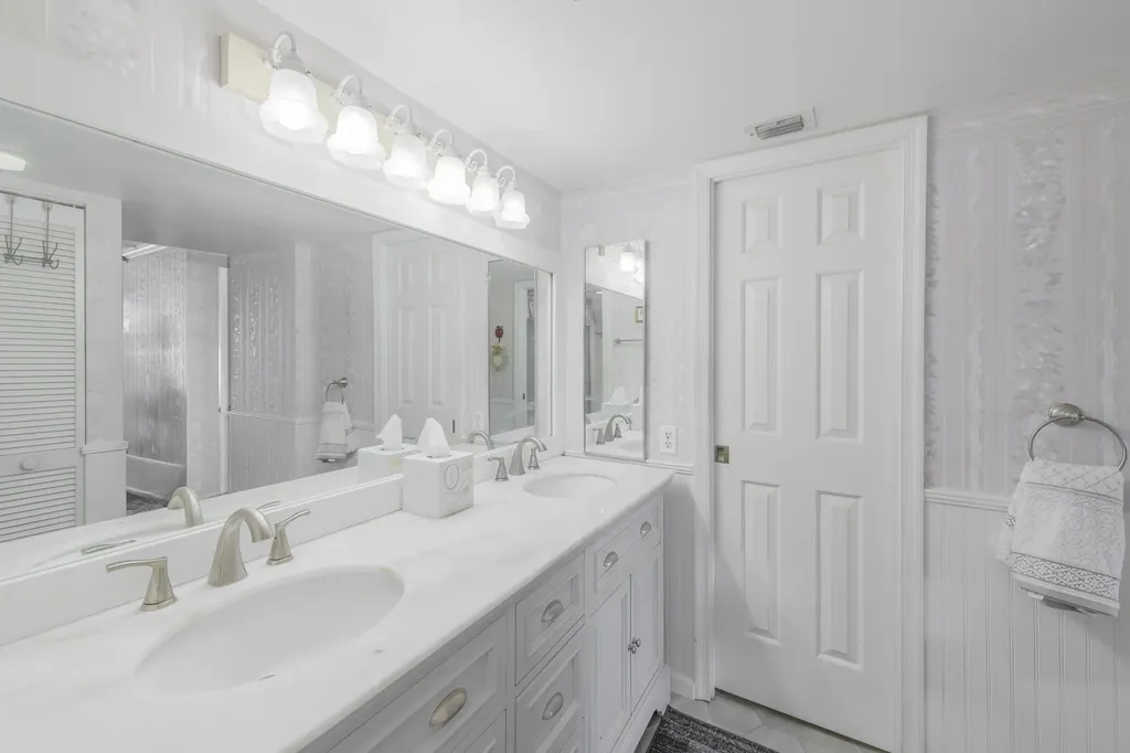 2400 S Ocean Drive Hutchinson Island FL 34950