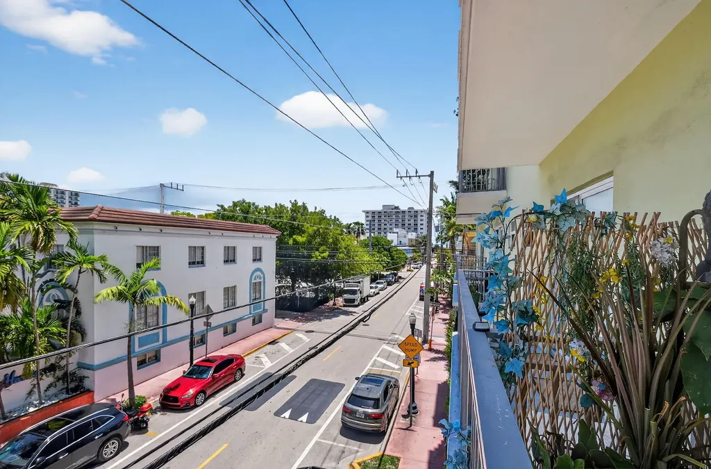 363 Washington Avenue Miami Beach FL 33139