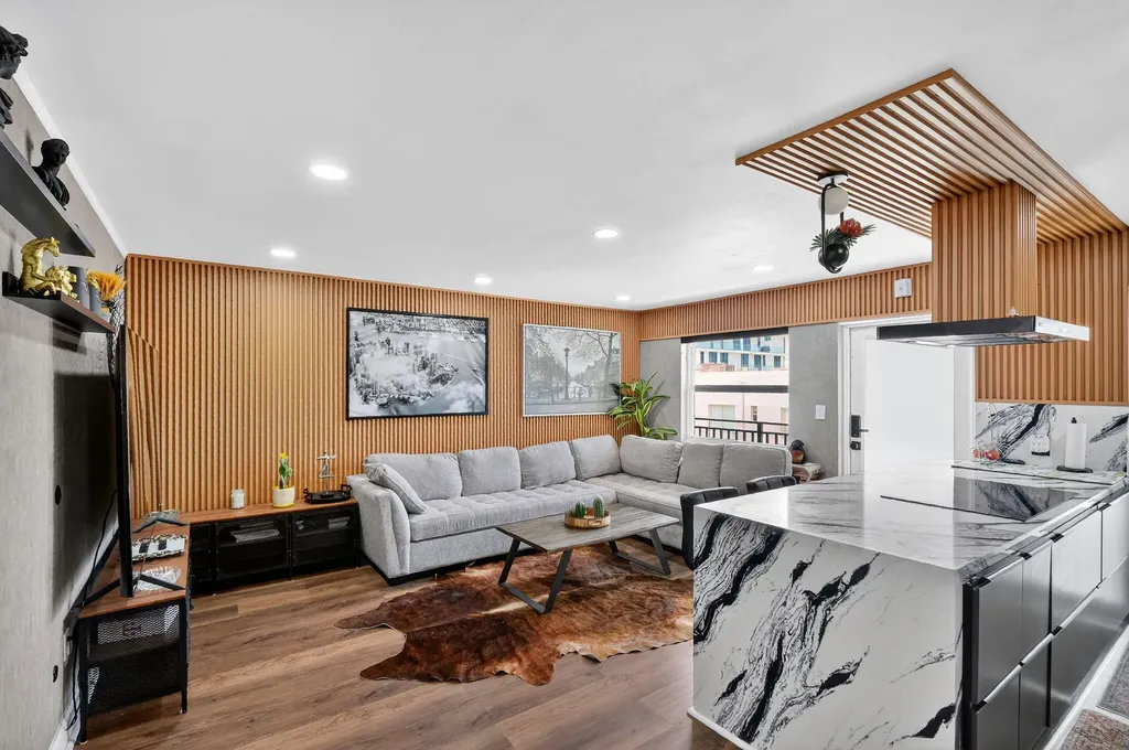 363 Washington Avenue Miami Beach FL 33139