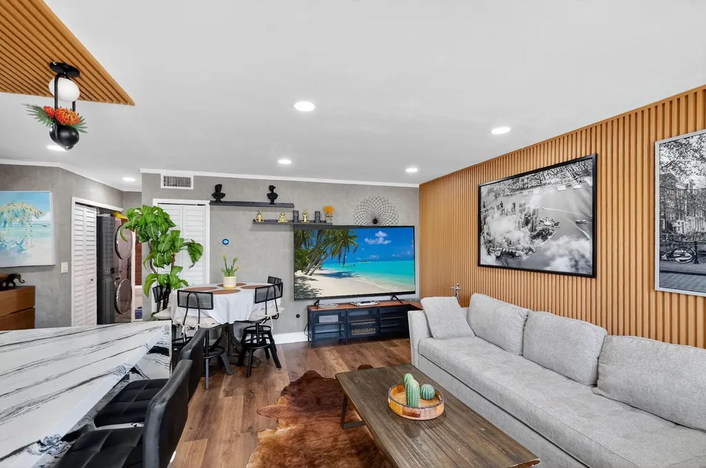 363 Washington Avenue Miami Beach FL 33139