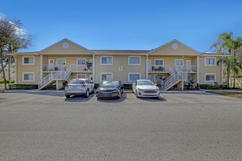 204 Palm Beach Trace Drive Royal Palm Beach FL 33411