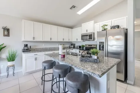 742 NW Bayshore Boulevard Port St Lucie FL 34983