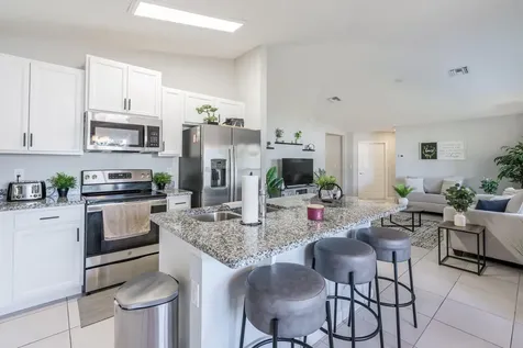 742 NW Bayshore Boulevard Port St Lucie FL 34983