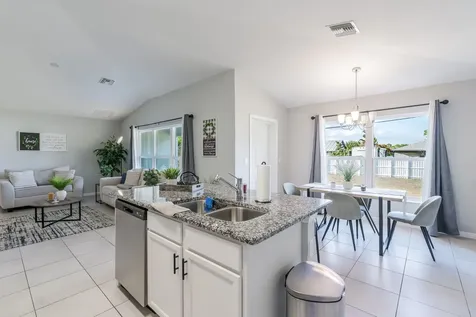 742 NW Bayshore Boulevard Port St Lucie FL 34983