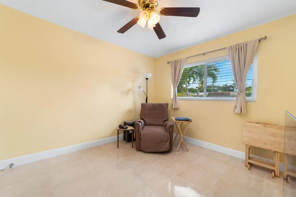2001 NE 30th Street Fort Lauderdale FL 33306