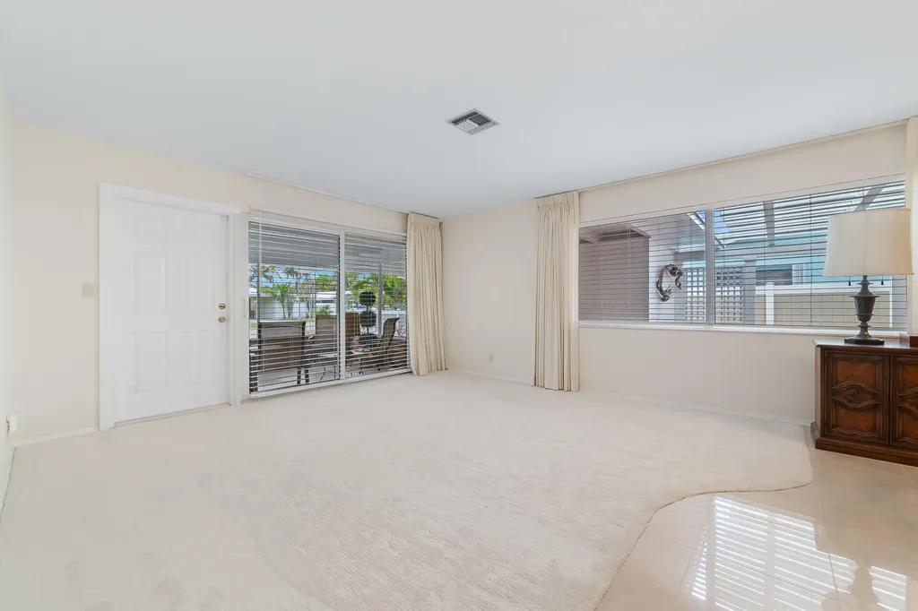 2001 NE 30th Street Fort Lauderdale FL 33306