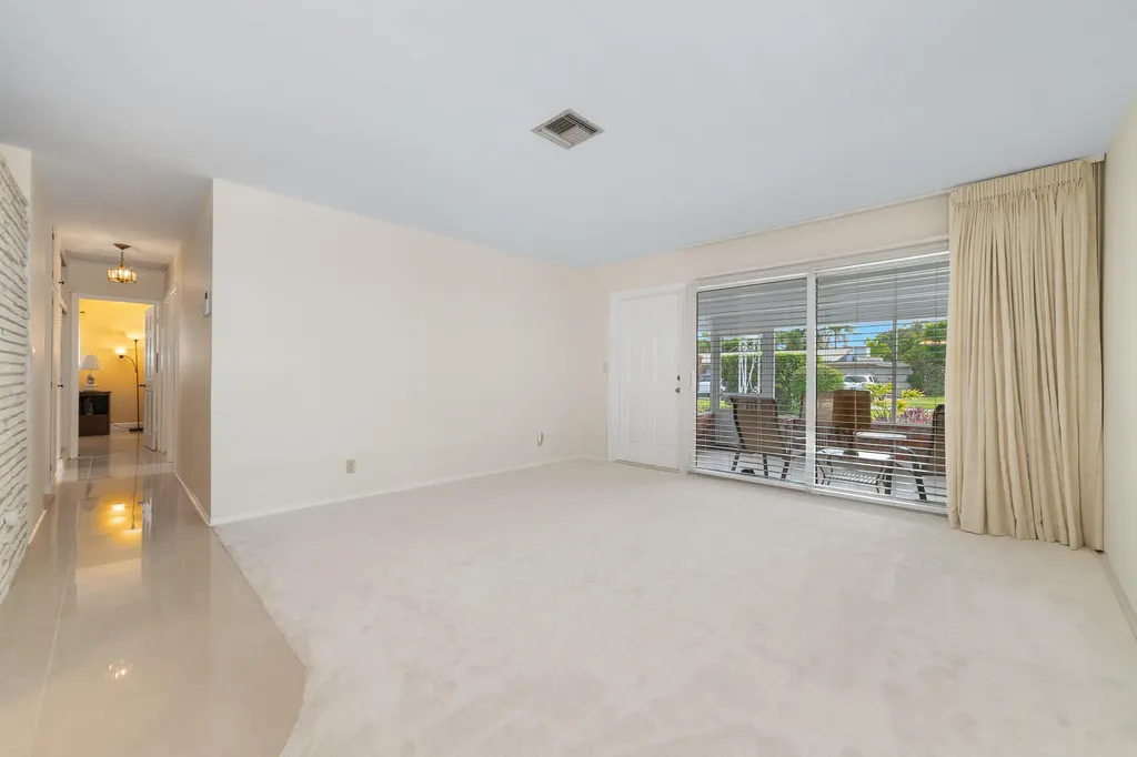 2001 NE 30th Street Fort Lauderdale FL 33306