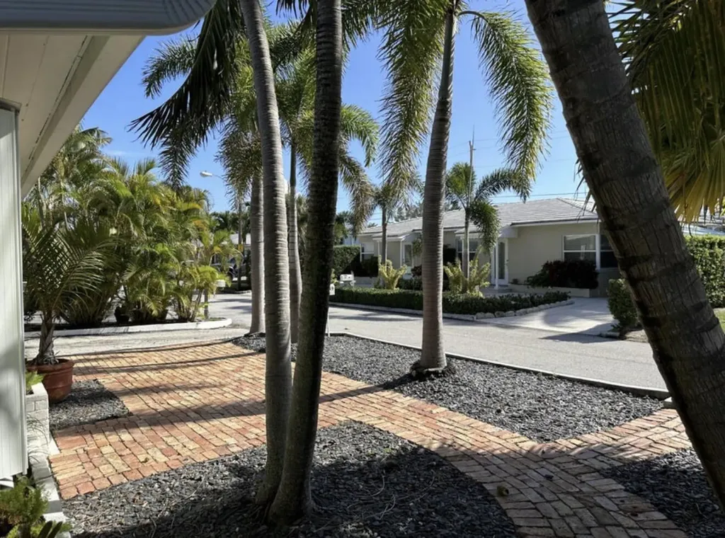 49 Douglas Drive Ocean Ridge FL 33435