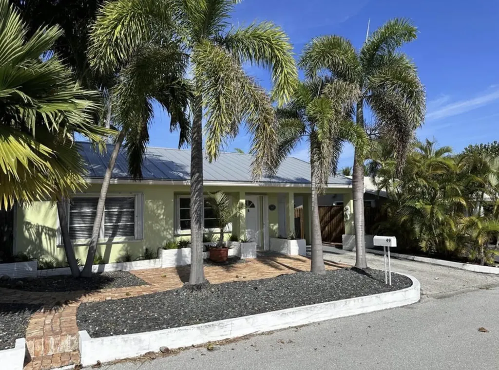 49 Douglas Drive Ocean Ridge FL 33435