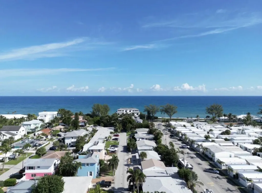 49 Douglas Drive Ocean Ridge FL 33435