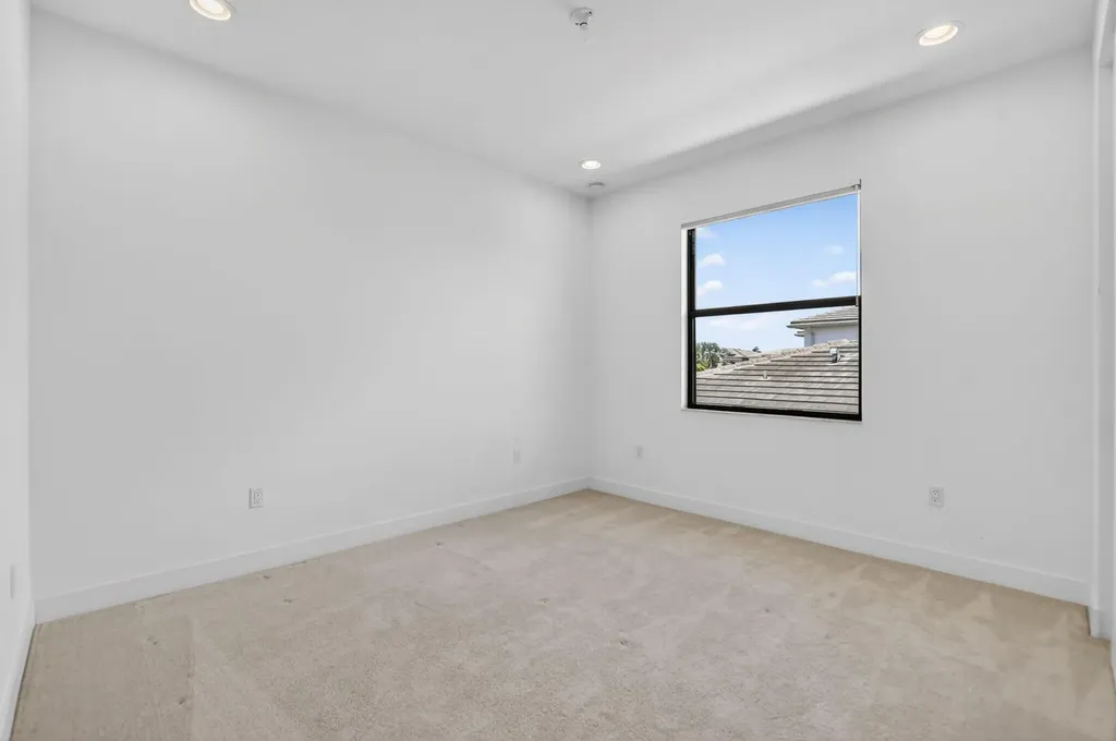 17302 Rainstream Road Boca Raton FL 33496