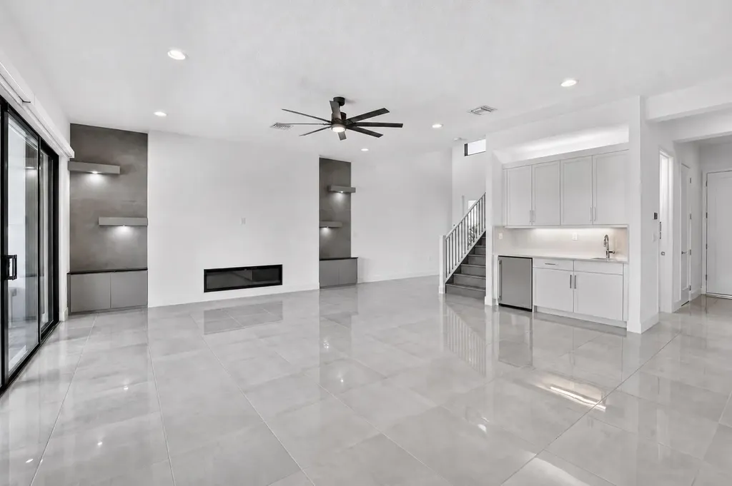 17302 Rainstream Road Boca Raton FL 33496