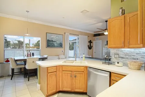 870 SW Paar Drive Port St Lucie FL 34953