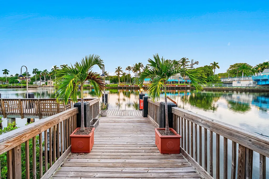900 E Atlantic Avenue Delray Beach FL 33483
