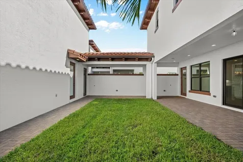 1005 Faulkner Terrace Palm Beach Gardens FL 33418