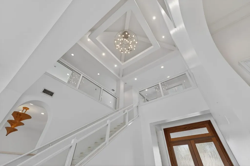 724 NE 36th Street Boca Raton FL 33431
