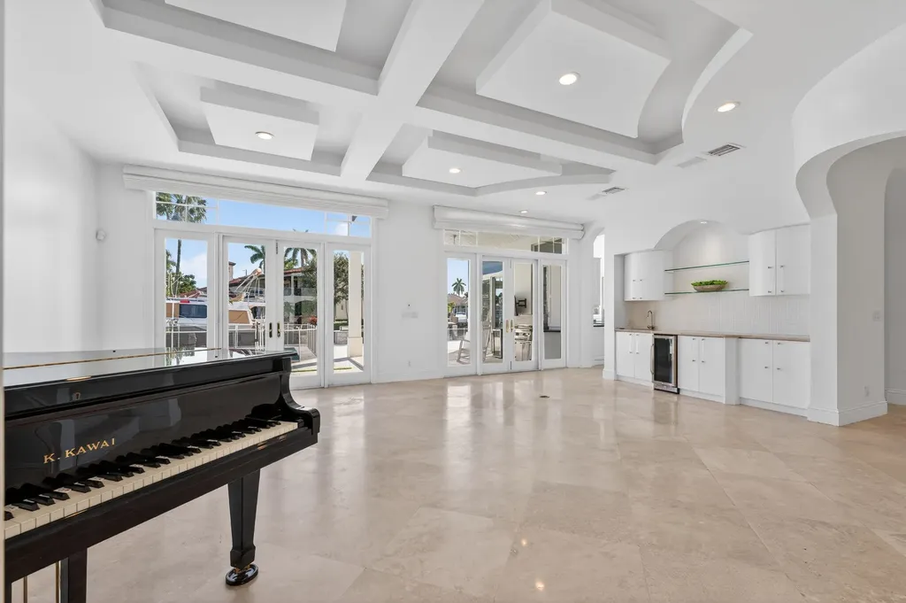 724 NE 36th Street Boca Raton FL 33431
