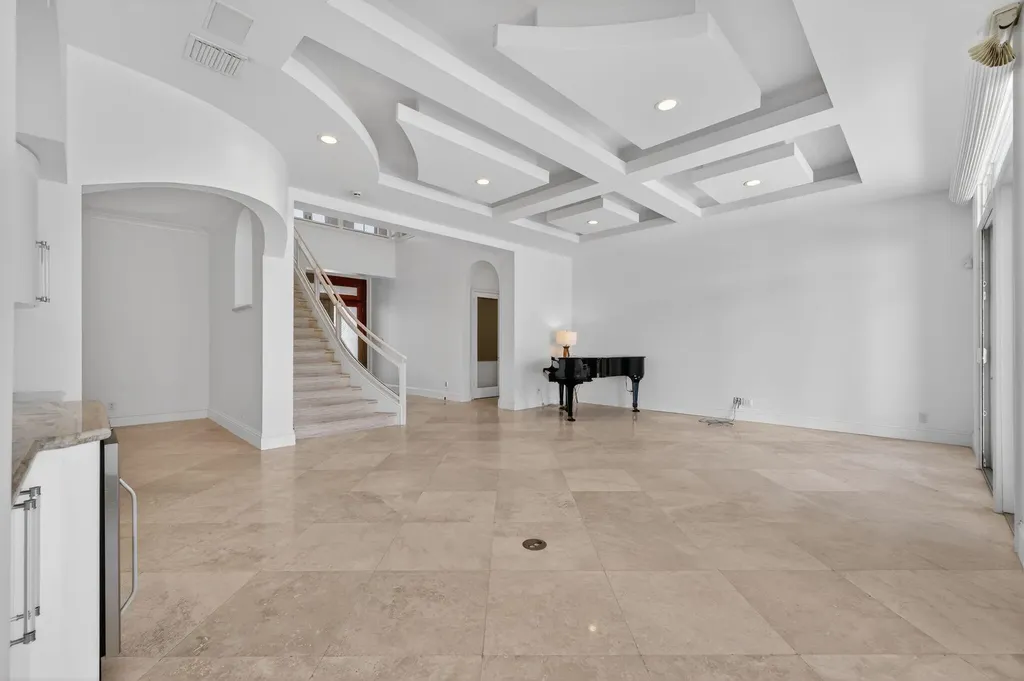 724 NE 36th Street Boca Raton FL 33431