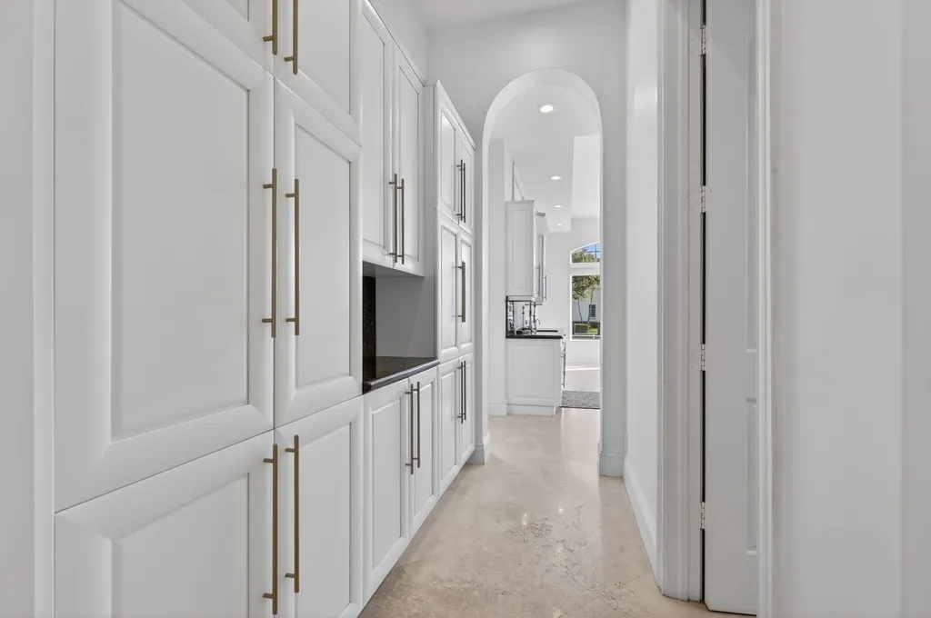 724 NE 36th Street Boca Raton FL 33431
