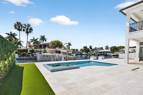 724 NE 36th Street Boca Raton FL 33431