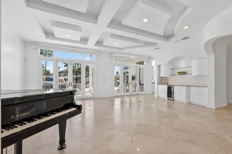 724 NE 36th Street Boca Raton FL 33431