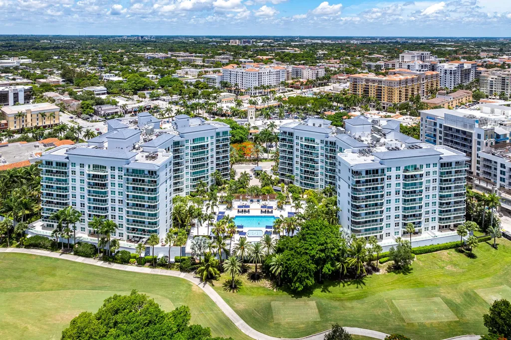 550 SE Mizner Boulevard Boca Raton FL 33432