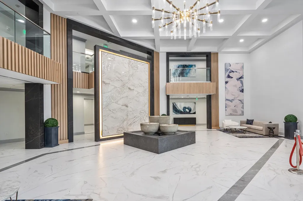 550 SE Mizner Boulevard Boca Raton FL 33432