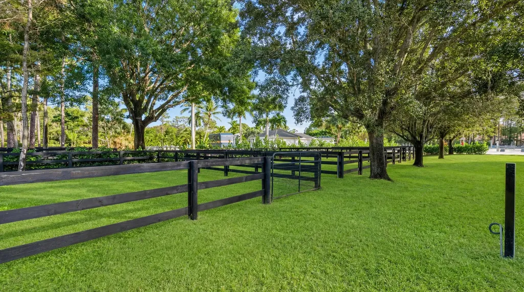 14598 Halter Road Wellington FL 33414