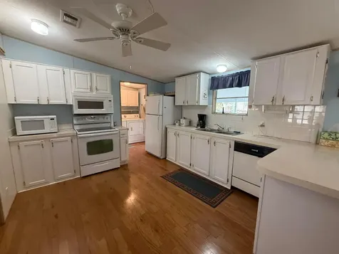 8508 SE Swan Avenue Hobe Sound FL 33455