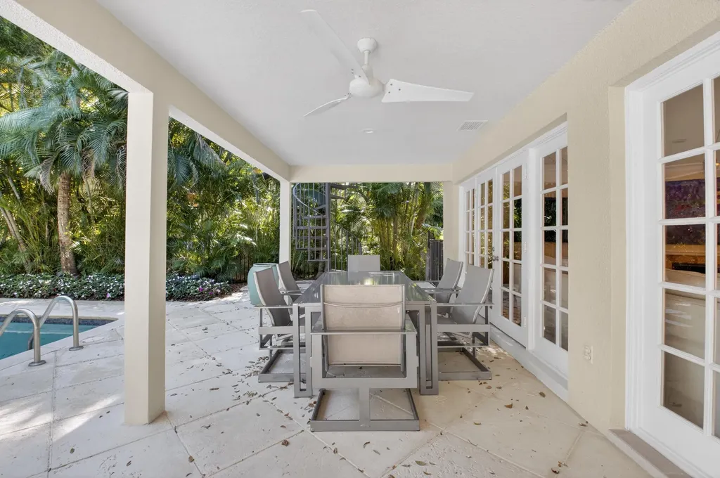 19682 Oakbrook Court Boca Raton FL 33434