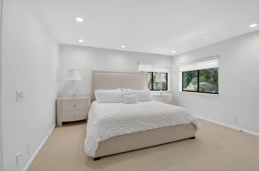 19682 Oakbrook Court Boca Raton FL 33434