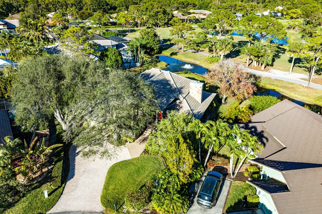 4 Sutherland Court Palm Beach Gardens FL 33418