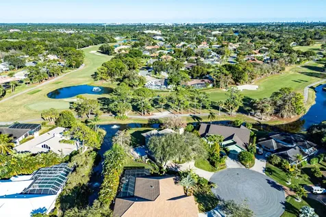 4 Sutherland Court Palm Beach Gardens FL 33418