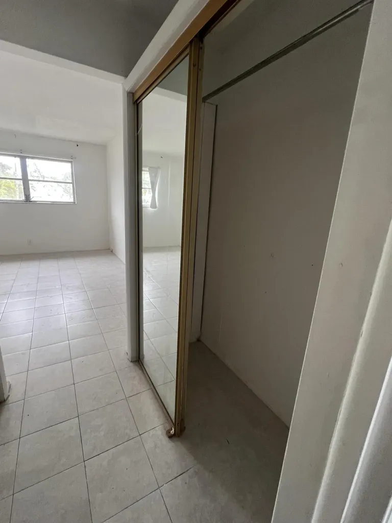 1380 NW 43rd Terrace Lauderhill FL 33313