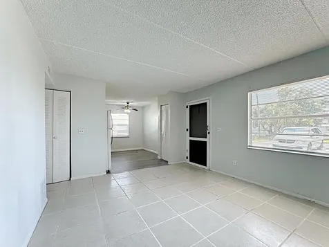 694 Michigan Court St. Cloud FL 34769