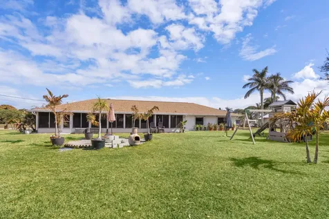 2826 SE Calvin Street Port St Lucie FL 34952