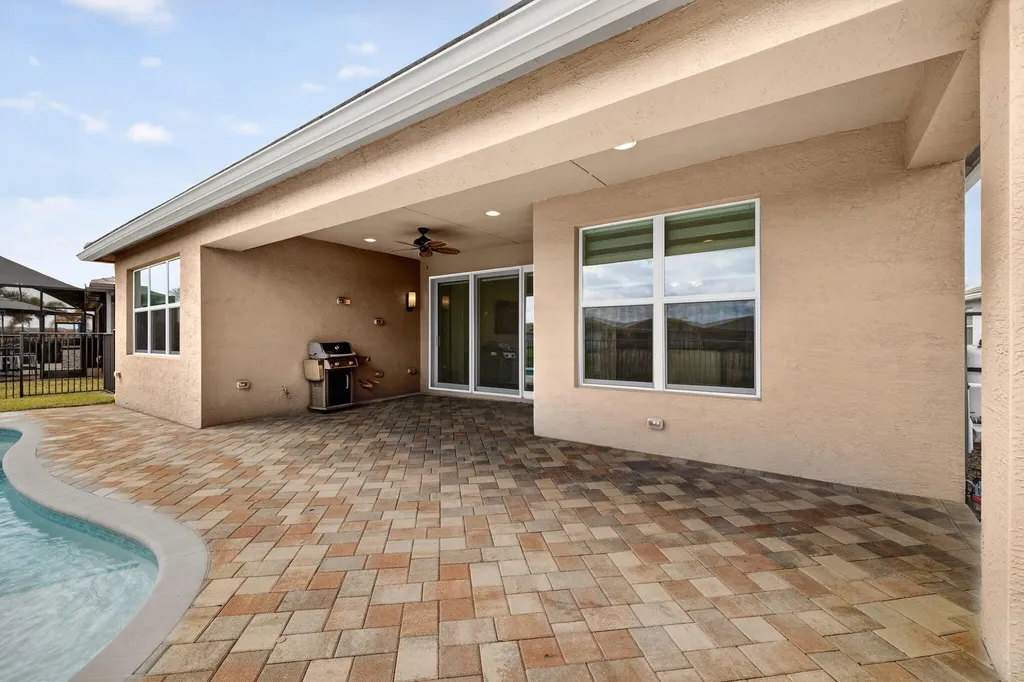 11821 SW Coral Cove Parkway Port St Lucie FL 34987