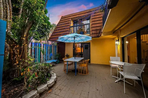 825 Center Street Jupiter FL 33458
