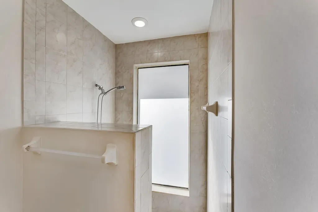 7379 London Lane Boca Raton FL 33433