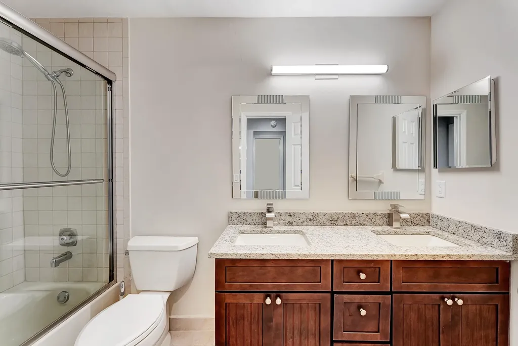 7379 London Lane Boca Raton FL 33433