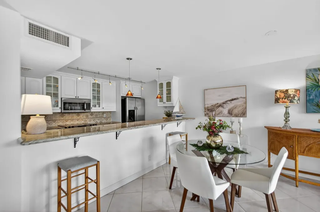 301 Old Meadow Way Palm Beach Gardens FL 33418