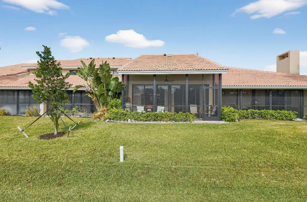 301 Old Meadow Way Palm Beach Gardens FL 33418