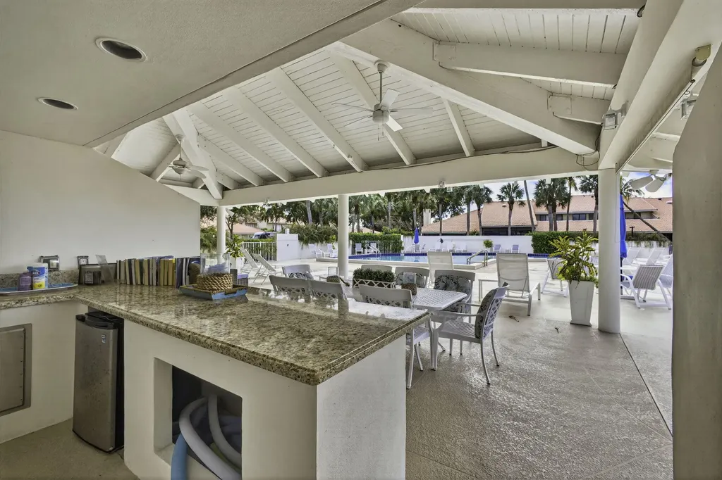 301 Old Meadow Way Palm Beach Gardens FL 33418