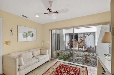 6730 Starkeys Place Lake Worth FL 33467