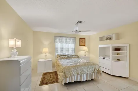 6730 Starkeys Place Lake Worth FL 33467