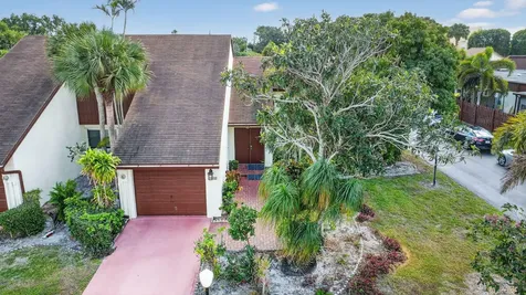6730 Starkeys Place Lake Worth FL 33467
