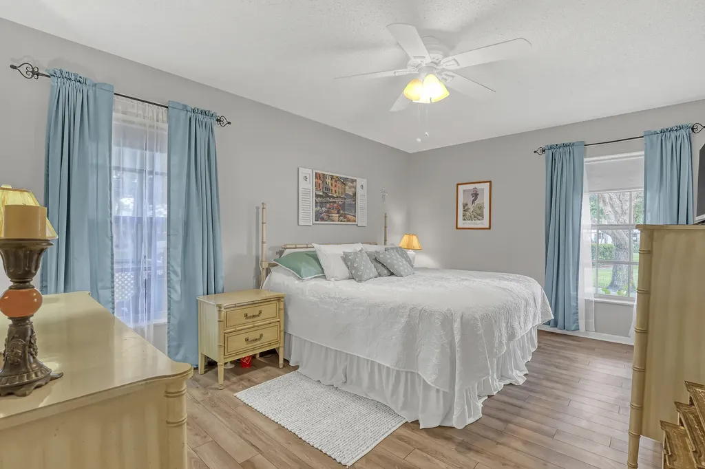 553 Covered Bridge Boulevard Lake Worth FL 33467