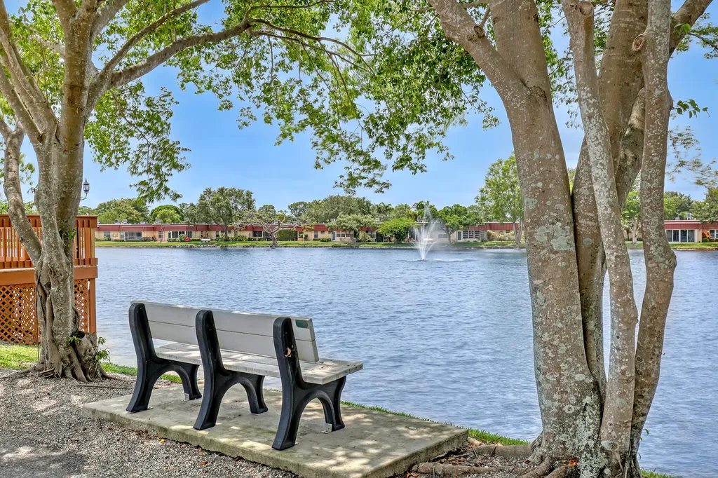 553 Covered Bridge Boulevard Lake Worth FL 33467