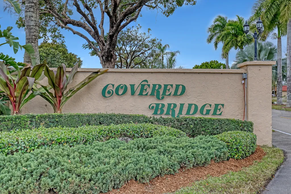 553 Covered Bridge Boulevard Lake Worth FL 33467